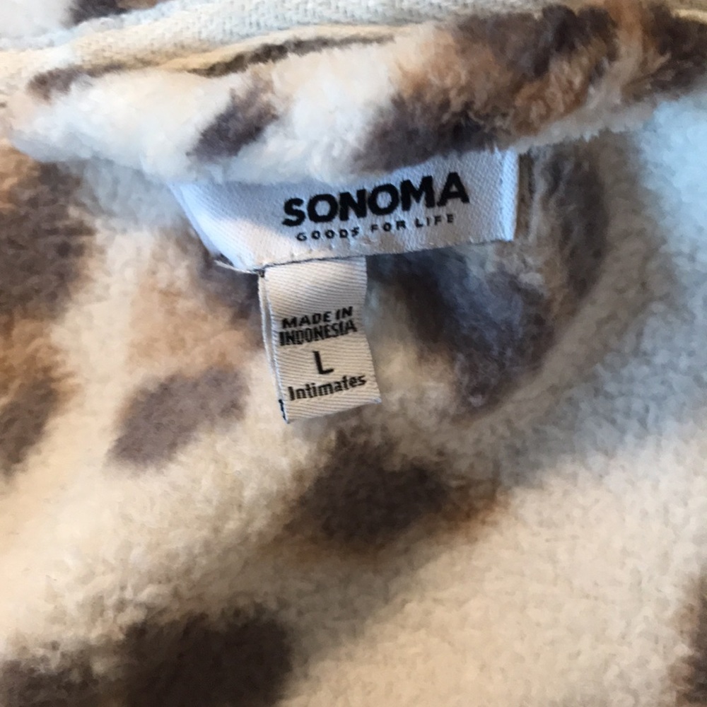 Cute Robe(: - Picture 3 of 3